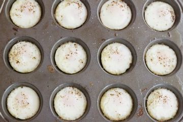 https://s9g.us/m/o/baked_eggs_in_a_muffin_tin.360.jpg