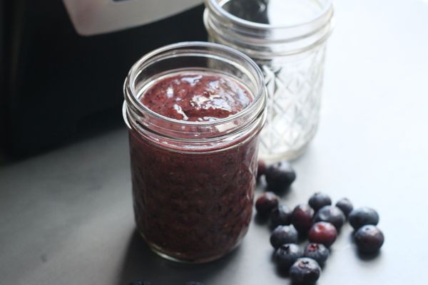 Blueberry Fridge Jam: No Canning!