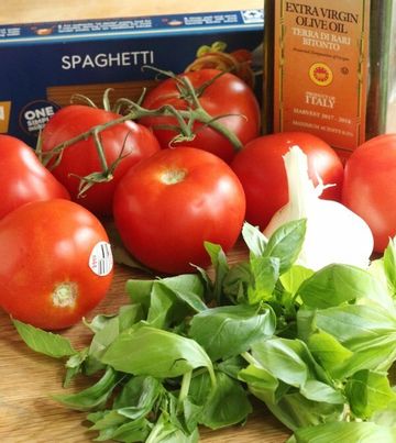 Fresh Tomato Sauce Recipe