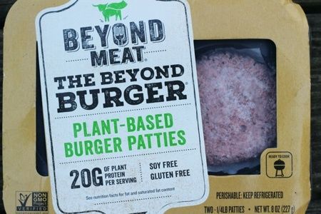 Beyond Meat Burger Review - Snack Girl