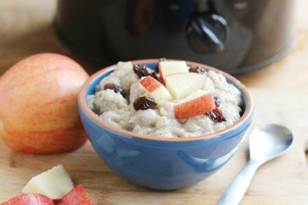 Crockpot Oatmeal with Old Fashioned Oats