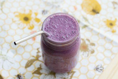 Banana Almond Butter Smoothie - Eating Bird Food