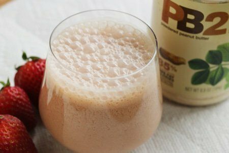 Peanut Butter and Jelly PB2 Smoothie Recipe