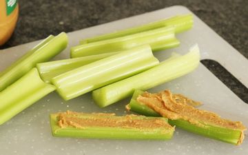 spreadpeanutbutter.360