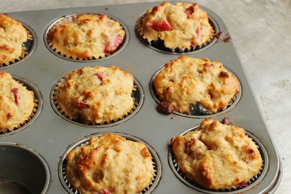 Strawberry Oatmeal Muffins Recipe: Can't Go Wrong