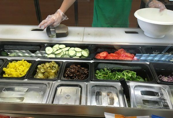 Does Subway Have Salads? (Types, Prices, Best Ones, + More)