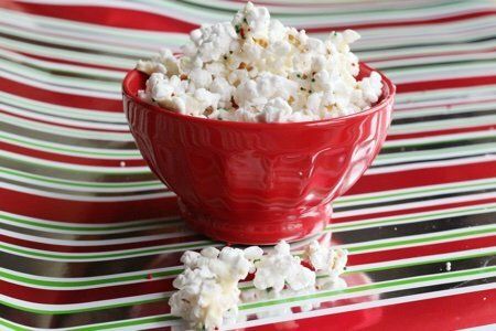 White Chocolate Popcorn