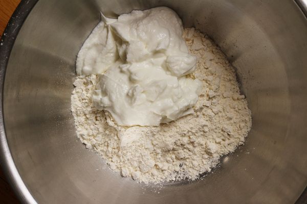 yogurtandselfrisingflour.600